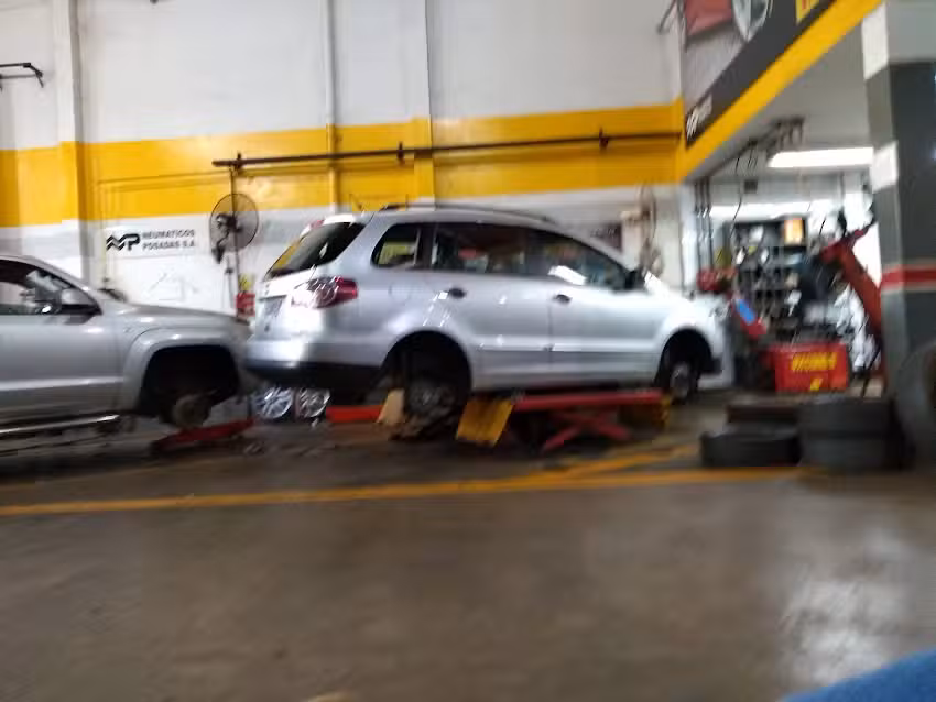 Neumáticos Posadas S.A.