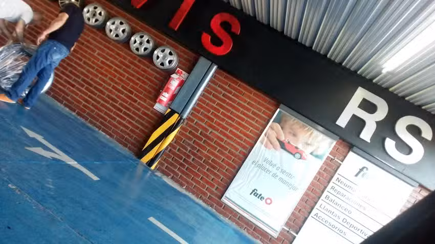 NEUMATICOS RODA SERVIS S.A