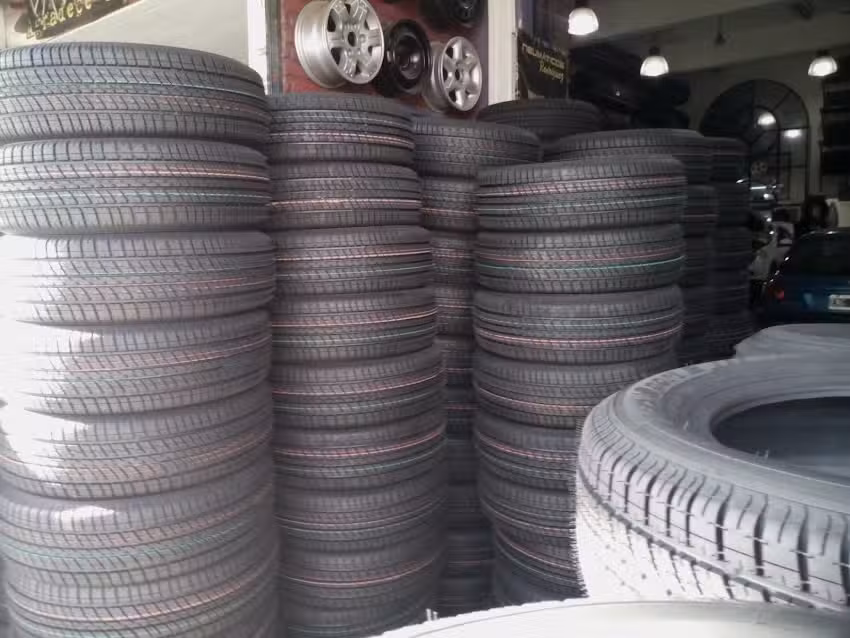 Neumáticos Rodríguez .