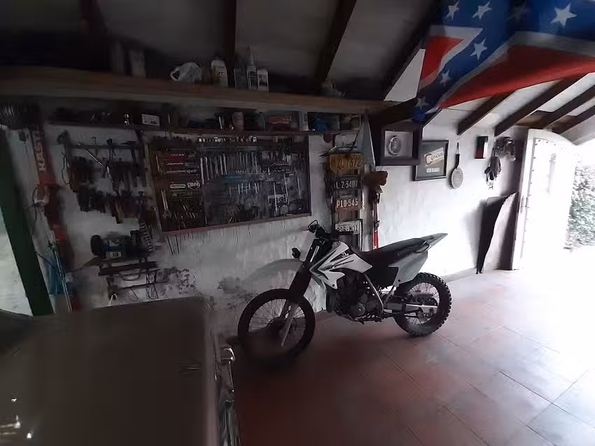 Puka Racing Garage