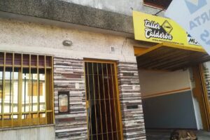 TALLER CALDERON mecánica lubricentro baterías