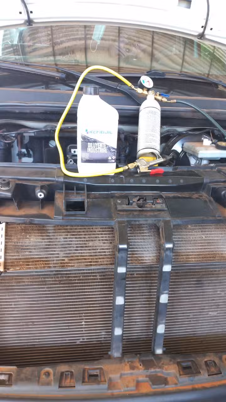 Taller de Aire Acondicionado y parte Eléctrica