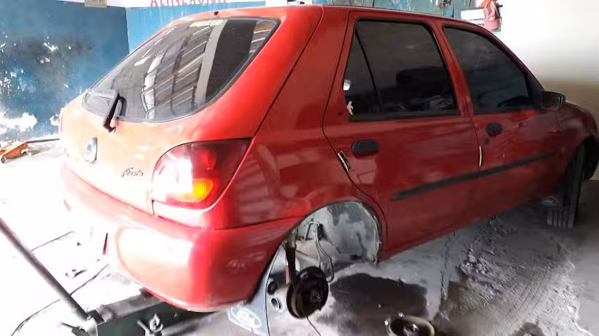 Taller de alineación y balanceo Alvarez