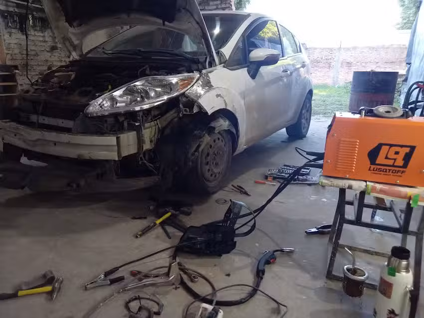 Taller de Mecanico y Gomeria «El Viejo»