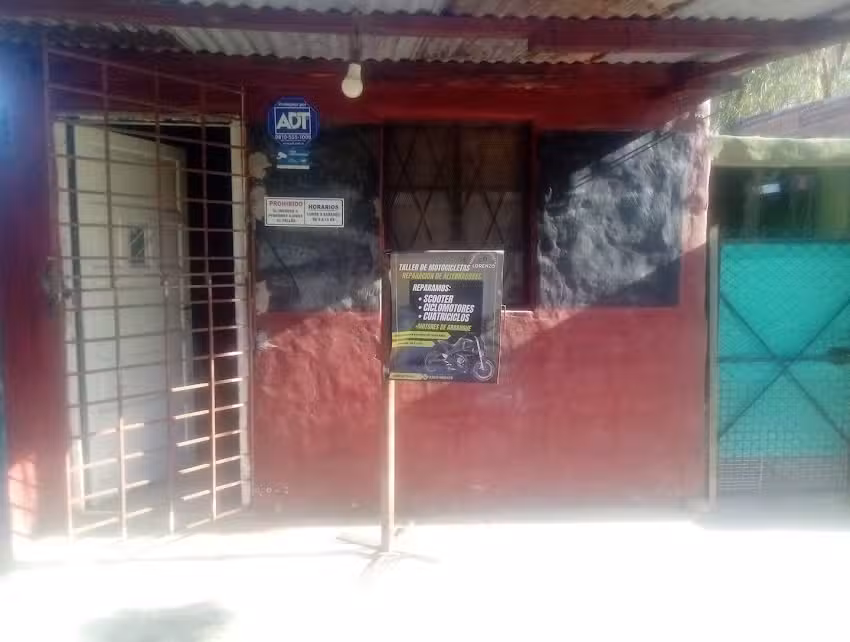 Taller de motocicletas. Inyección electrónica. Electricidad y gomería motocicletas