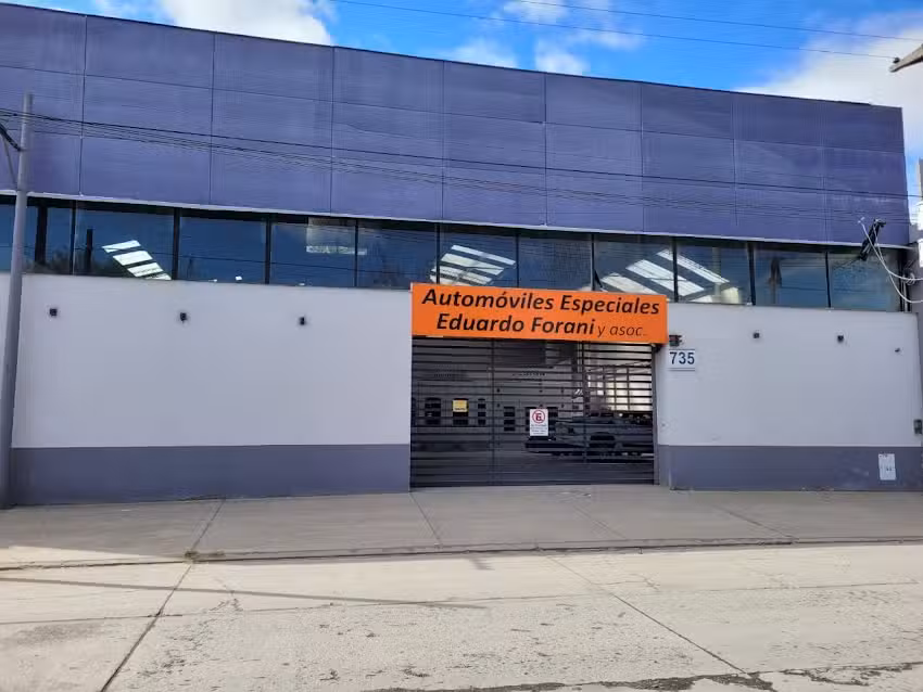Taller Forani de Eduardo Forani y Asoc (AUTOMOVILES ESPECIALES)