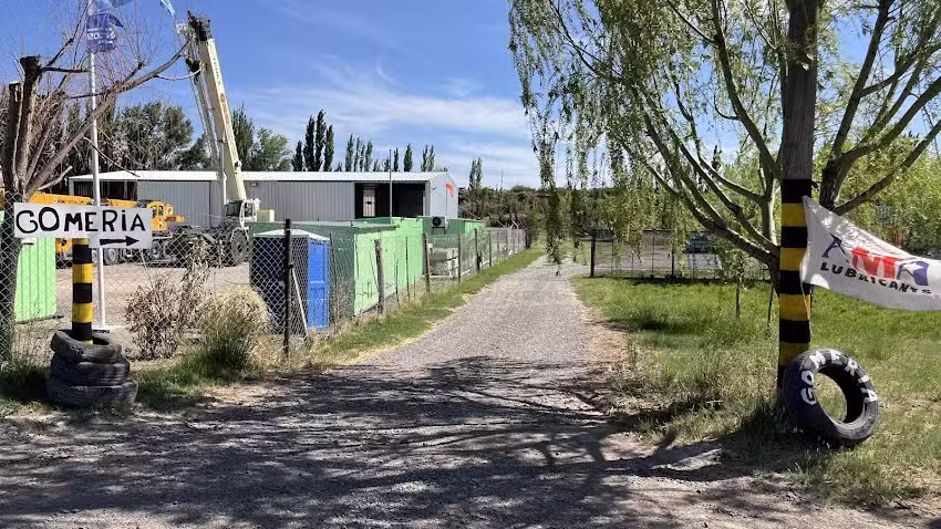 Taller mecánico y gomeria TecnoTor