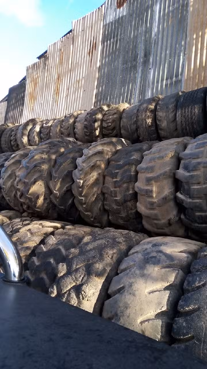 TRACAVIAL NEUMATICOS