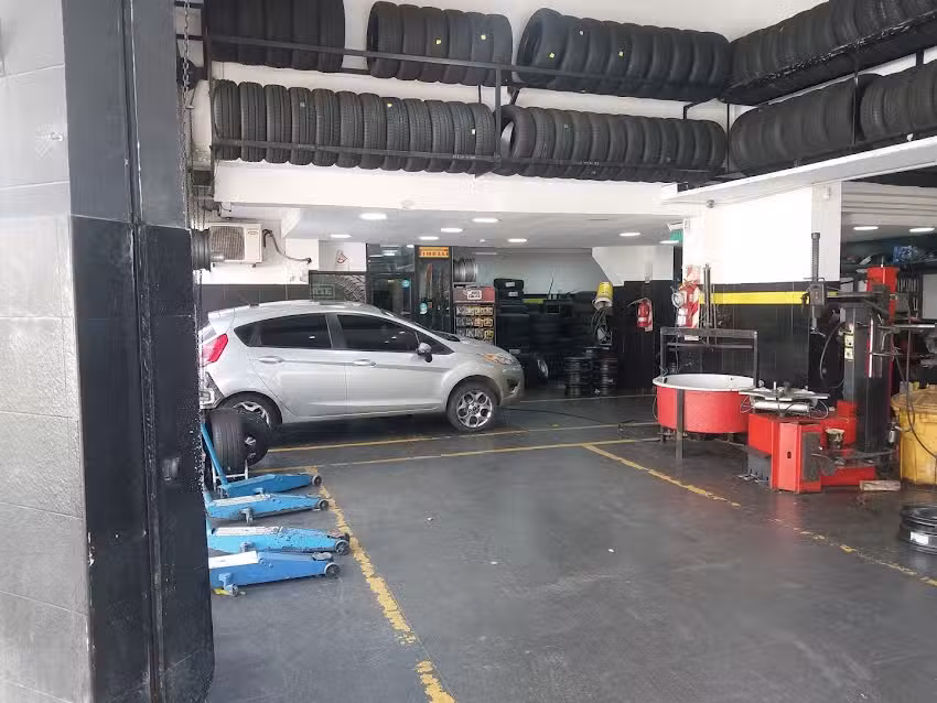 Ugarte Neumáticos Caballito