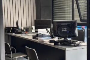 VN Vidrios y Neumáticos de la Villa